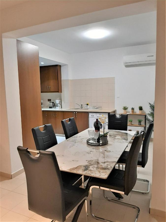 H&O Alina Sunset Apartment Paphos Exterior photo