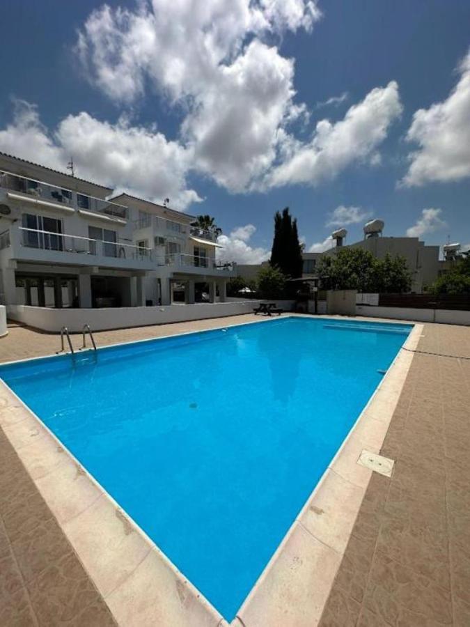 H&O Alina Sunset Apartment Paphos Exterior photo